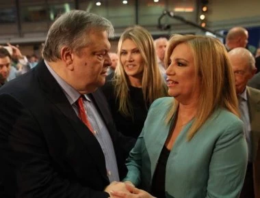 Φώφη Γεννηματά: Άφησε τα ενδοκομματικά στην άκρη - Ευχήθηκε καλή ανάρρωση στον Ευ. Βενιζέλο